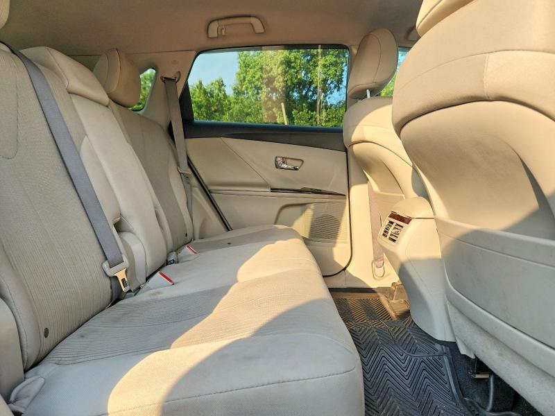 Photo 11 from auction – 2009 TOYOTA VENZA with VIN 4T3BE11A99U003799
