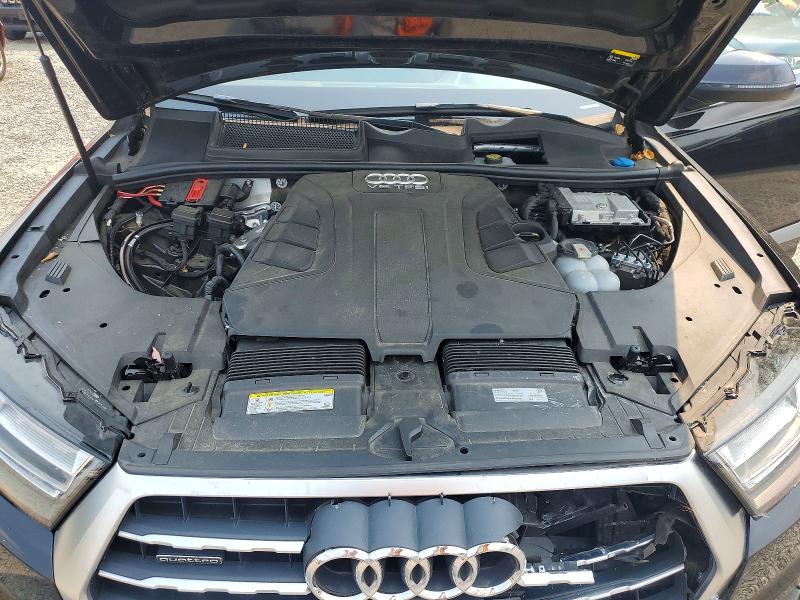 Photo 12 from auction – 2018 AUDI Q7 with VIN WA1LAAF7XJD043706