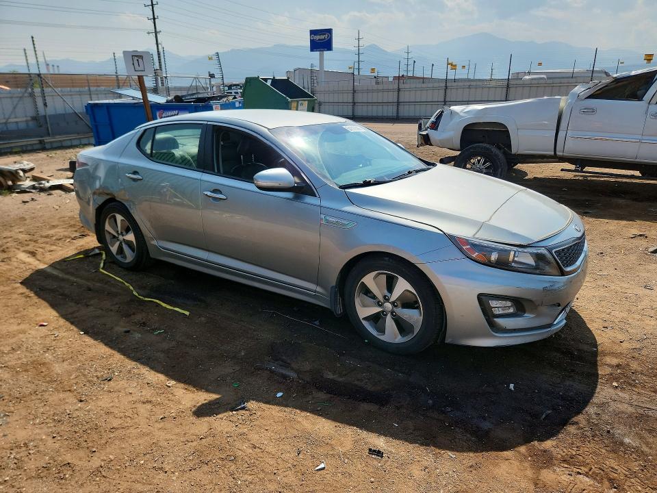 Photo 4 from auction – 2014 KIA OPTIMA with VIN KNAGN4AD0E5068752