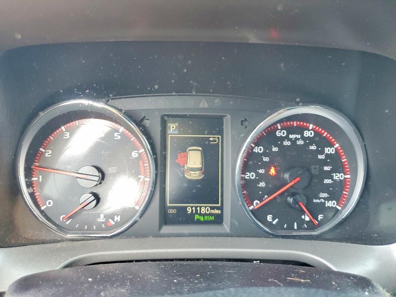 Photo 9 from auction – 2017 TOYOTA RAV4 with VIN 2T3JFREV9HW654059