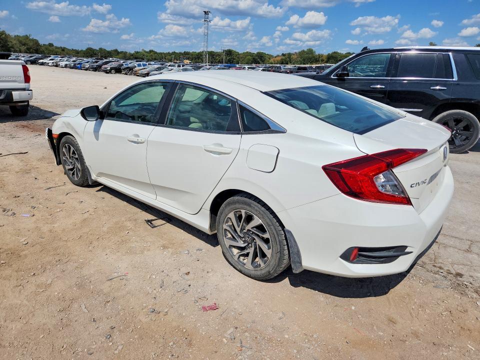 Photo 2 from auction – 2016 HONDA CIVIC with VIN 19XFC2F74GE084424