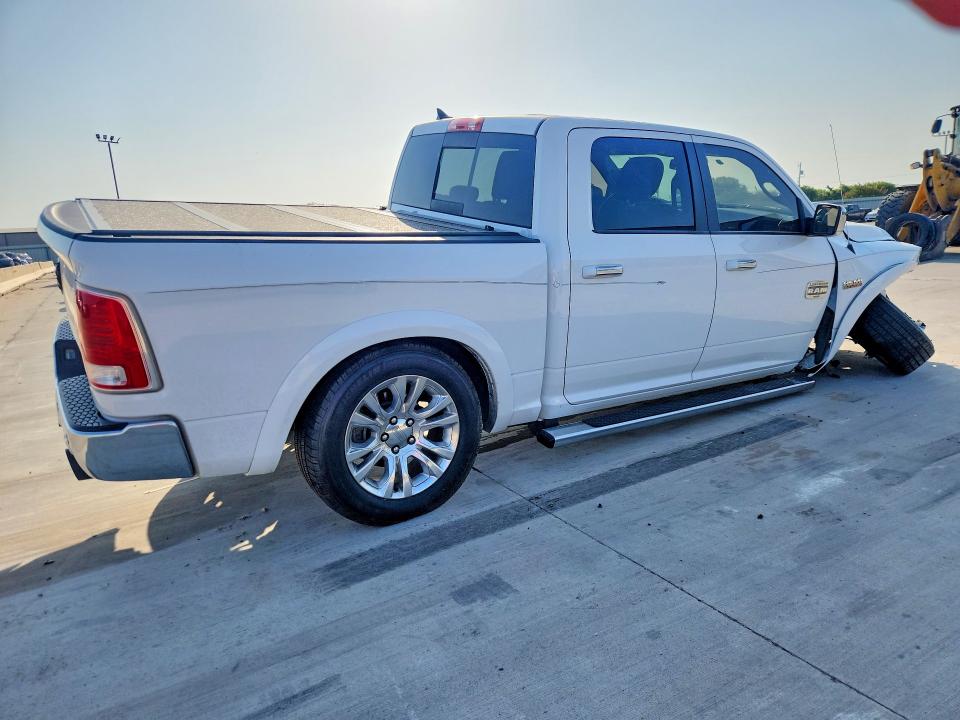 Photo 3 from auction – 2015 RAM 1500 with VIN 1C6RR6PT0FS676226