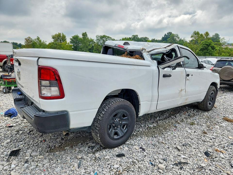 Photo 3 from auction – 2023 RAM 1500 with VIN 1C6RREGT5PN534710
