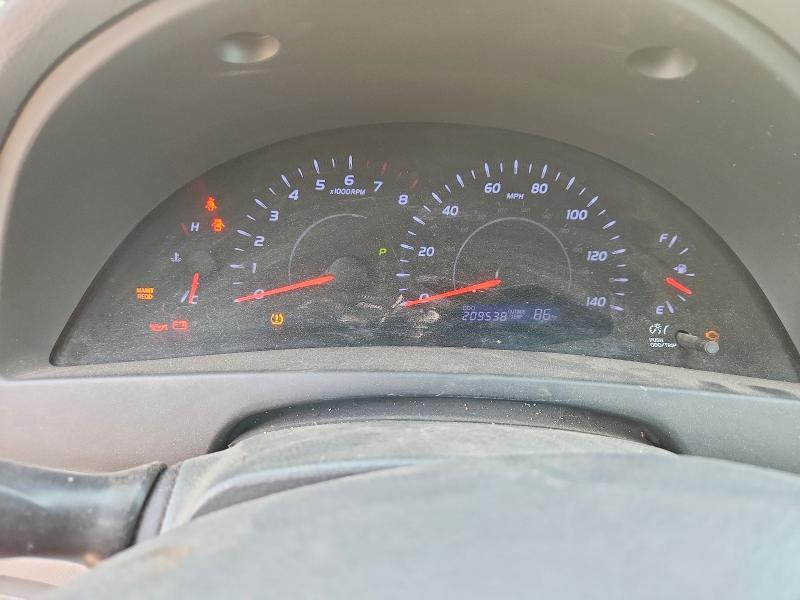 Photo 9 from auction – 2010 TOYOTA CAMRY with VIN 4T1BF3EK2AU562023