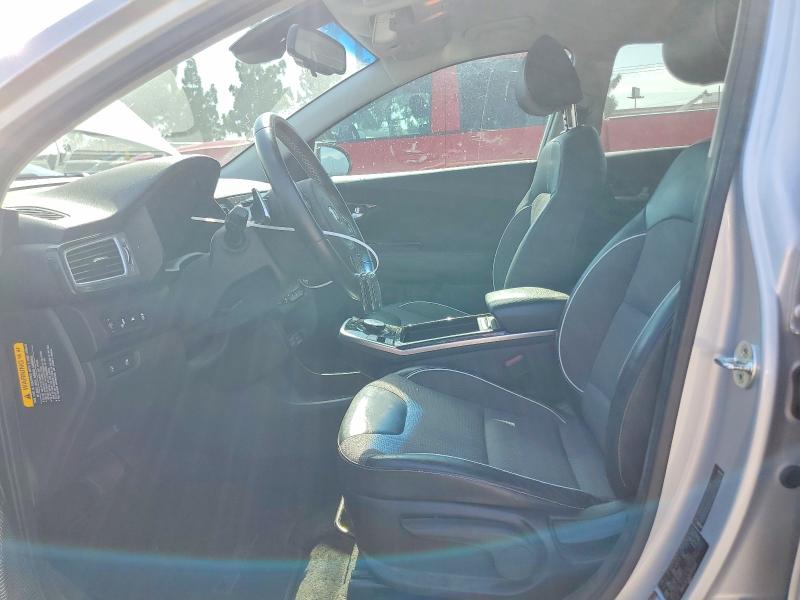 Photo 7 from auction – 2019 KIA NIRO with VIN KNDCC3LG2K5026684