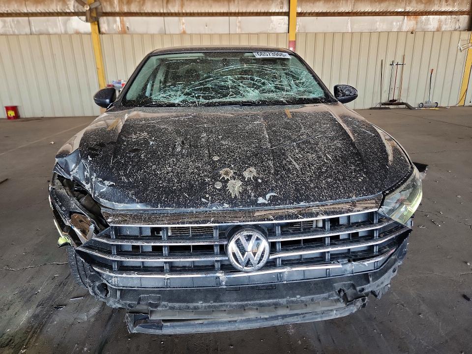 Photo 5 from auction – 2019 VOLKSWAGEN JETTA with VIN 3VWC57BU2KM040455