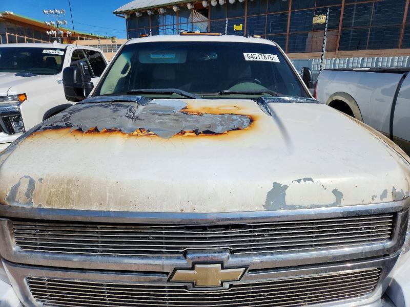Photo 11 from auction – 2007 CHEVROLET SILVERADO with VIN 1GCJK33637F556018