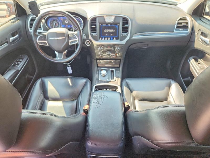 Photo 8 from auction – 2022 CHRYSLER 300 with VIN 2C3CCADG0NH134368