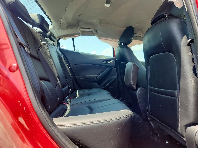 Photo 10 from auction – 2018 MAZDA 3 with VIN 3MZBN1V33JM253568