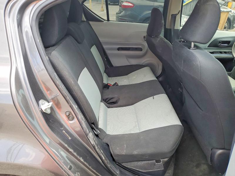 Photo 10 from auction – 2013 TOYOTA PRIUS C with VIN JTDKDTB33D1554302