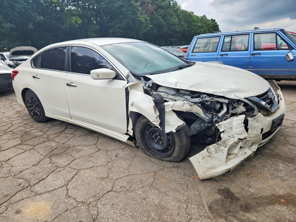 Photo 4 from auction – 2016 NISSAN ALTIMA with VIN 1N4AL3AP1GN306880