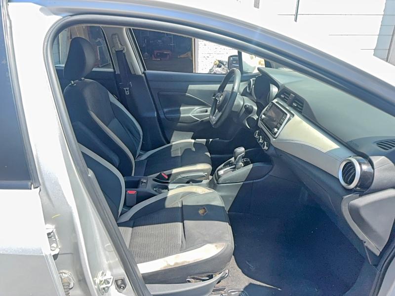 Zdjęcie 5 z aukcji – 2020 NISSAN VERSA z VIN 3N1CN8EV4LL808010
