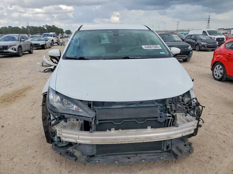 Фото 5 с аукциона – 2017 CHRYSLER PACIFICA с VIN 2C4RC1DG1HR592683