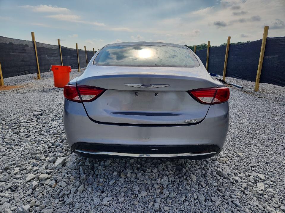 Photo 6 from auction – 2015 CHRYSLER 200 with VIN 1C3CCCAB1FN657119