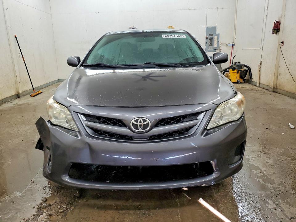 Photo 5 from auction – 2011 TOYOTA COROLLA with VIN JTDBU4EE8BJ105309
