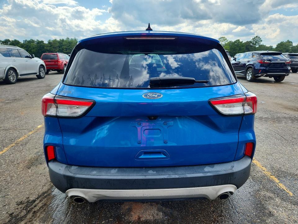 Photo 6 from auction – 2020 FORD ESCAPE with VIN 1FMCU0G65LUA11399