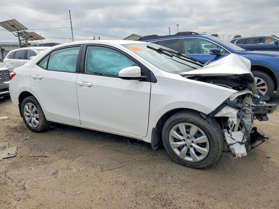 Photo 4 from auction – 2015 TOYOTA COROLLA with VIN 5YFBURHE6FP244090