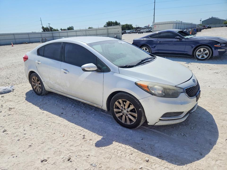 Photo 4 from auction – 2014 KIA FORTE with VIN KNAFX4A66E5204096