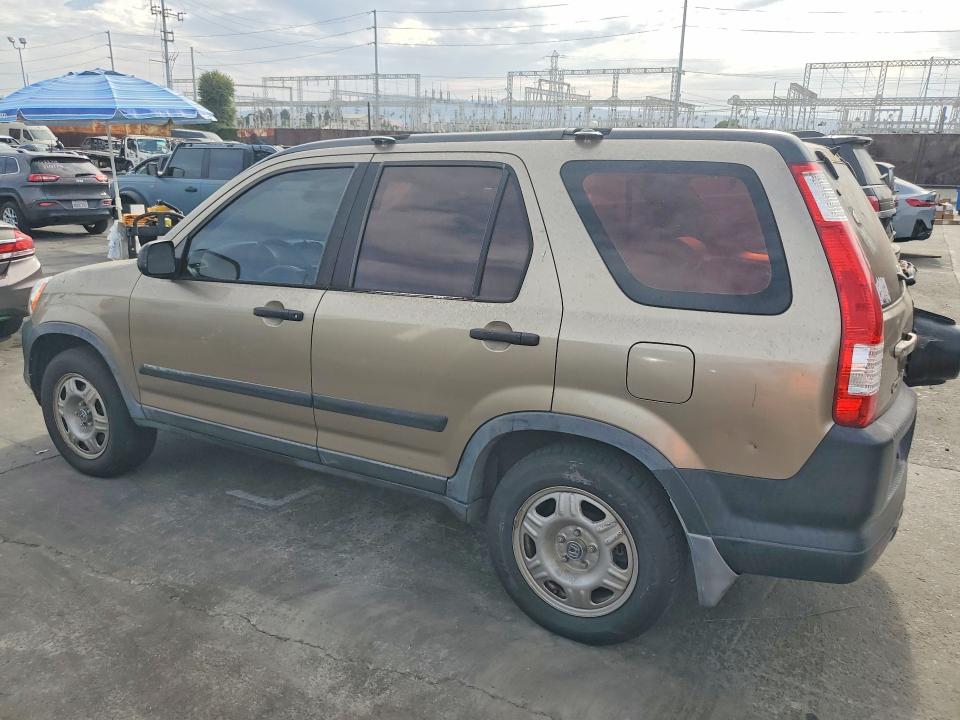 Photo 2 from auction – 2005 HONDA CR-V with VIN JHLRD68505C012365