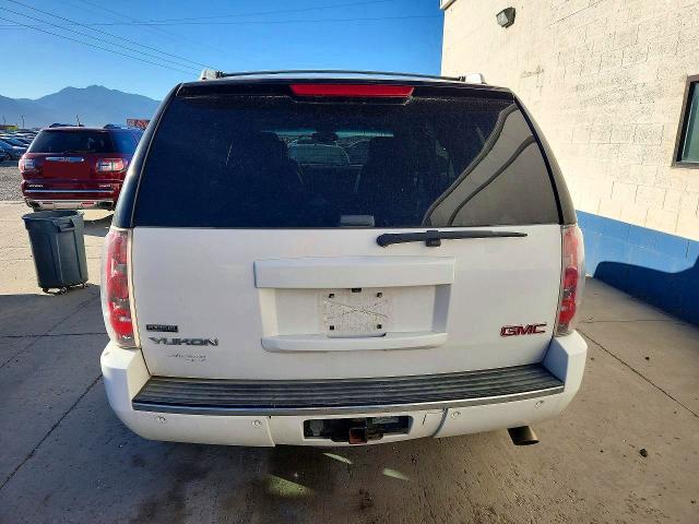 Photo 6 from auction – 2012 GMC YUKON with VIN 1GKS2EEF2CR273927