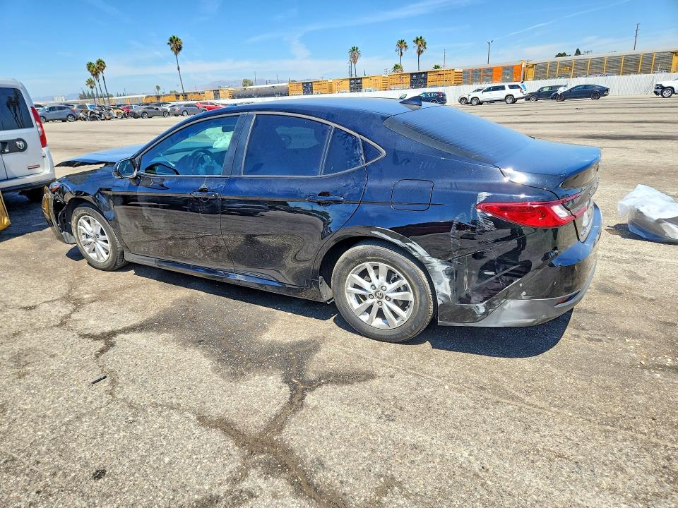 Photo 2 from auction – 2025 TOYOTA CAMRY with VIN 4T1DAACK7SU646550