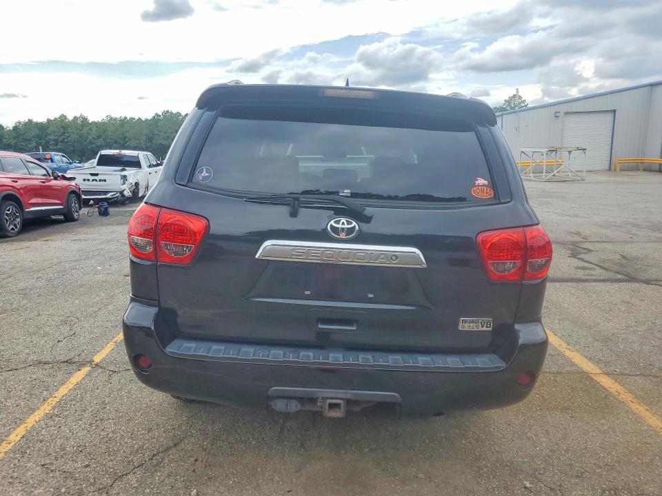 Photo 6 from auction – 2014 TOYOTA SEQUOIA with VIN 5TDYY5G17ES055329
