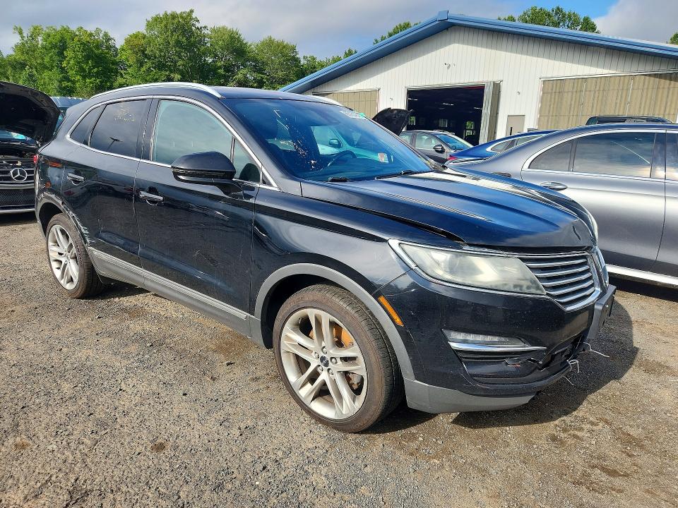 Photo 4 from auction – 2016 LINCOLN MKC with VIN 5LMTJ3DHXGUJ10884