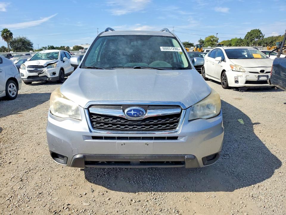 Photo 5 from auction – 2015 SUBARU FORESTER with VIN JF2SJADC1FH549931