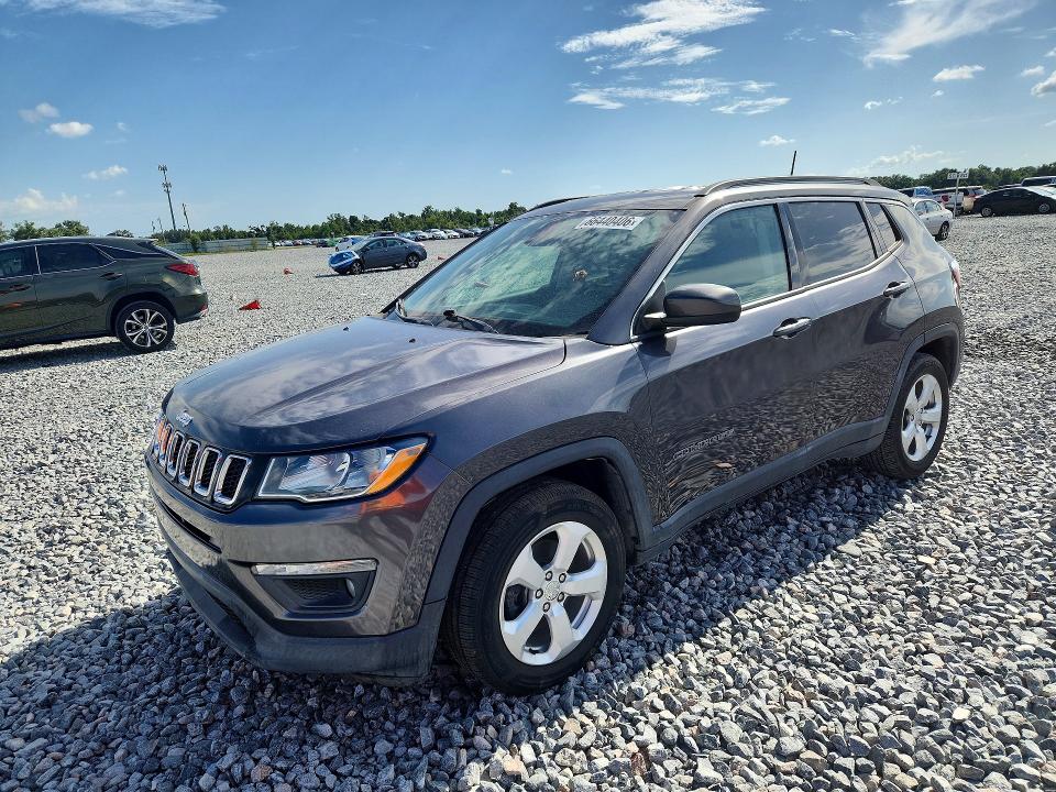 JEEP COMPASS 2017 with VIN 3C4NJCBBXHT661309 - Photo from auction