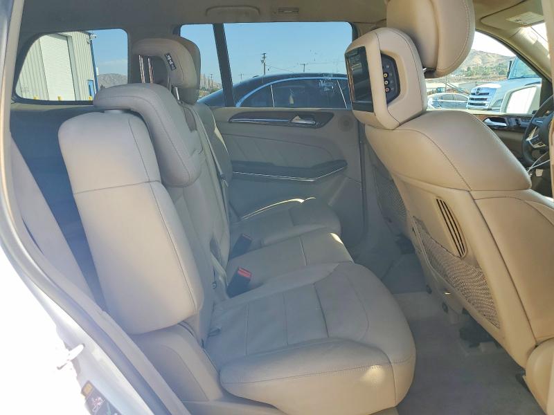 Photo 10 from auction – 2015 MERCEDES-BENZ GL with VIN 4JGDF7DEXFA544969