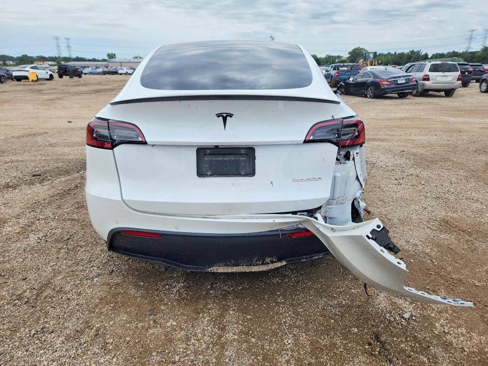 Zdjęcie 6 z aukcji – 2022 TESLA MODEL Y z VIN 7SAYGDEF8NF460053