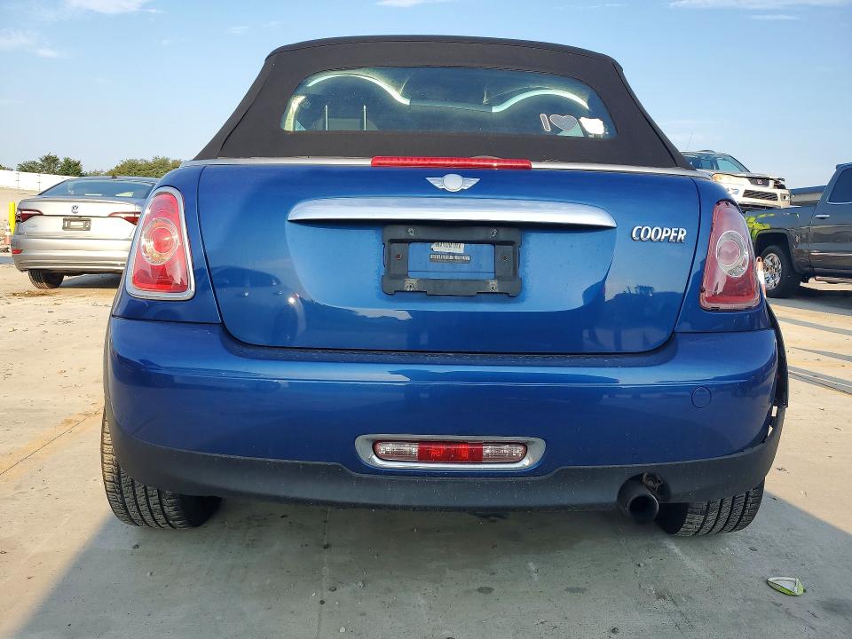 Photo 6 from auction – 2013 MINI COOPER with VIN WMWZN3C52DT568320