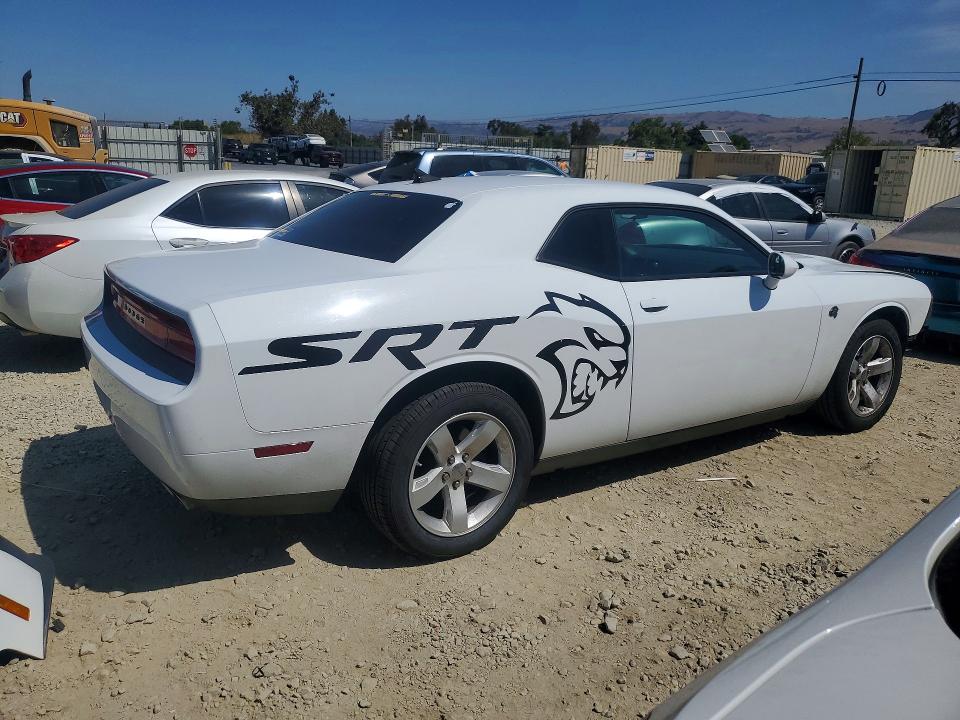 Photo 3 from auction – 2012 DODGE CHALLENGER with VIN 2C3CDYAG5CH118352