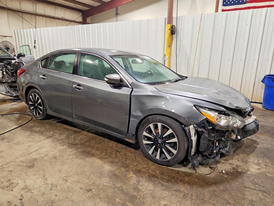 Photo 4 from auction – 2018 NISSAN ALTIMA with VIN 1N4AL3APXJC140958