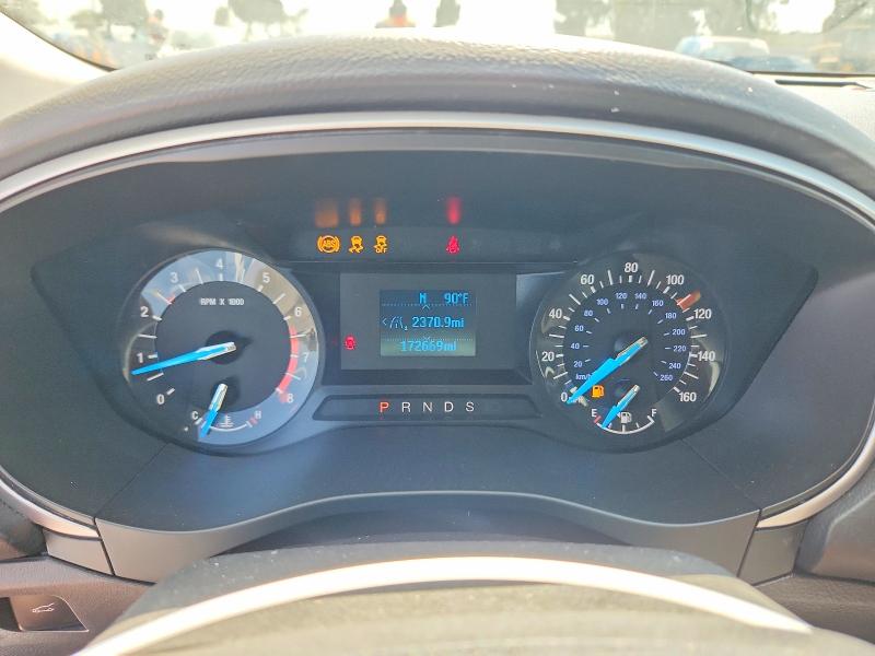 Photo 9 from auction – 2016 FORD FUSION with VIN 3FA6P0G73GR126877