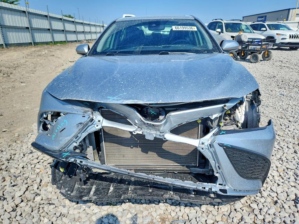 Снимка 5 от търг – 2021 TOYOTA CAMRY с VIN 4T1G11AK5MU573729