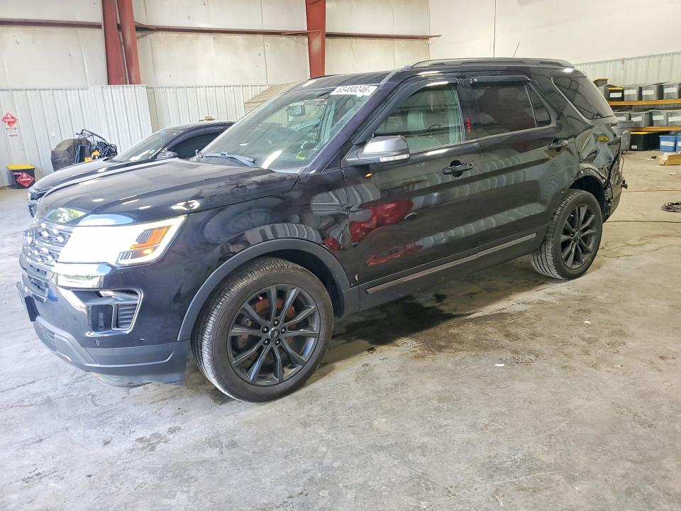 FORD EXPLORER 2018 with VIN 1FM5K8D89JGB01945 - Photo from auction