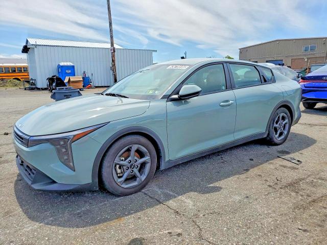 KIA K4 2025 with VIN 3KPFT4DE2SE100318 - Photo from auction