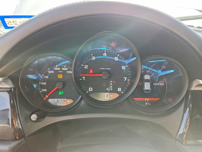 Photo 9 from auction – 2019 PORSCHE MACAN with VIN WP1AA2A52KLB01693