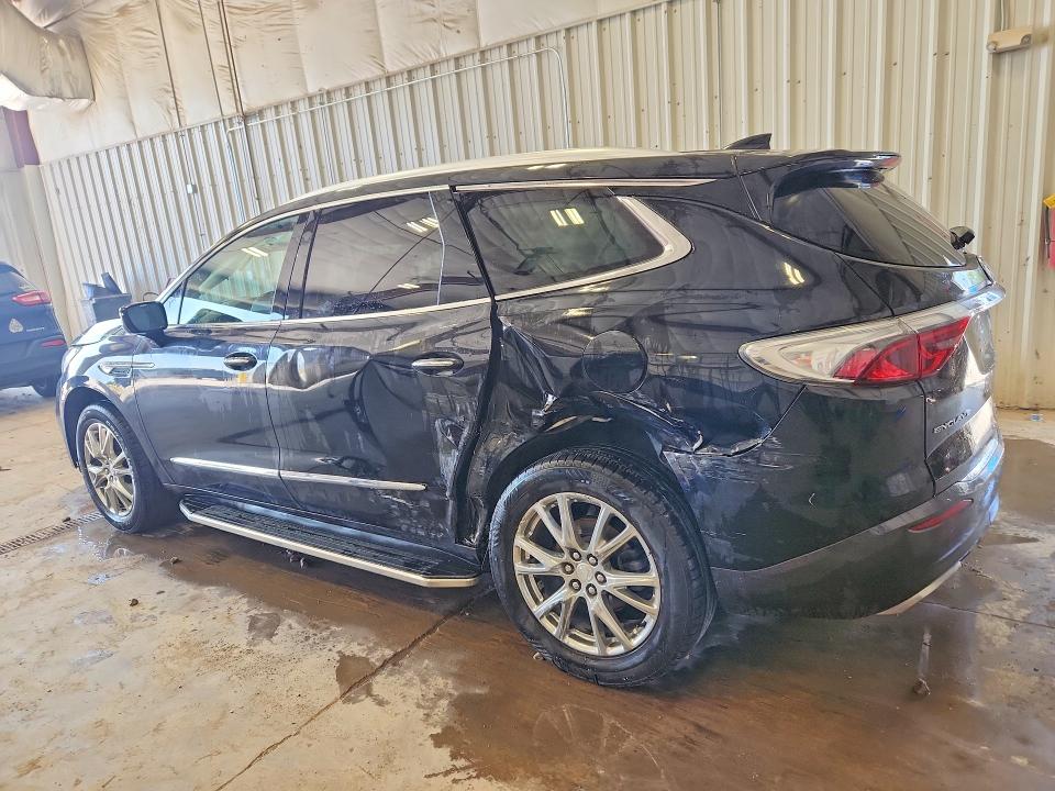 Photo 2 from auction – 2022 BUICK ENCLAVE with VIN 5GAERCKW8NJ126883