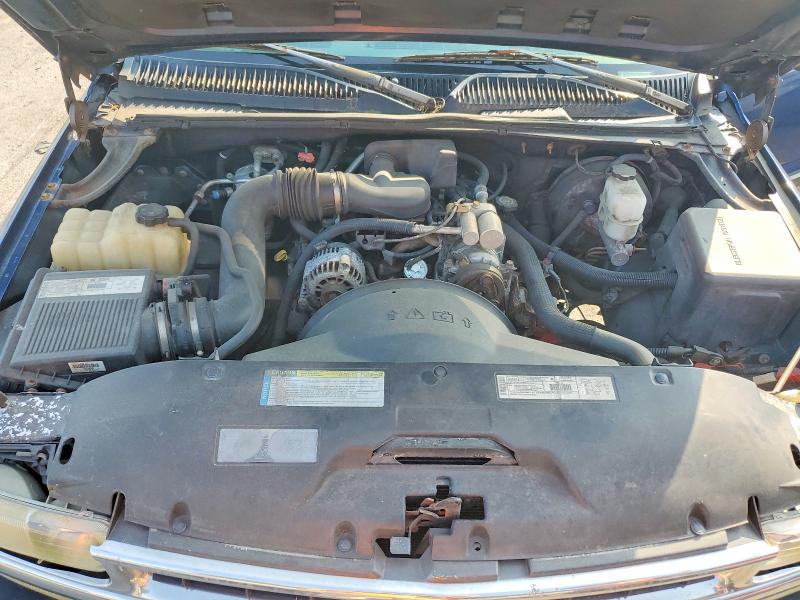 Photo 11 from auction – 2002 CHEVROLET SILVERADO with VIN 1GCEC14W12Z219890
