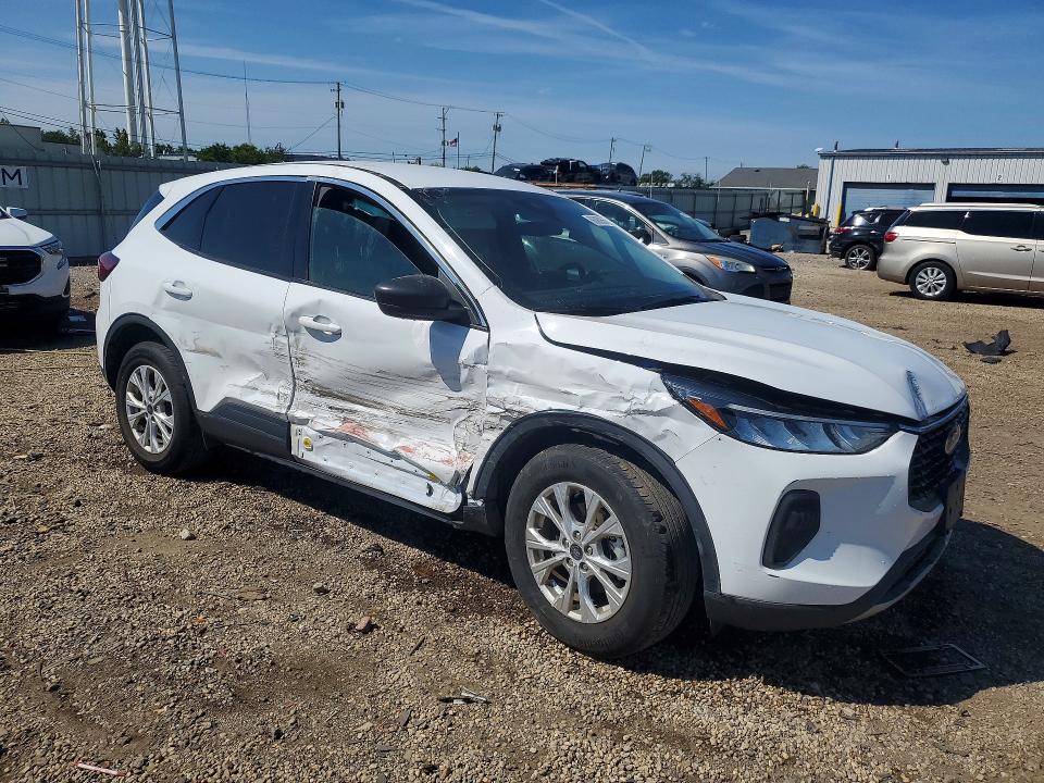 Zdjęcie 4 z aukcji – 2024 FORD ESCAPE z VIN 1FMCU9GN9RUB09176