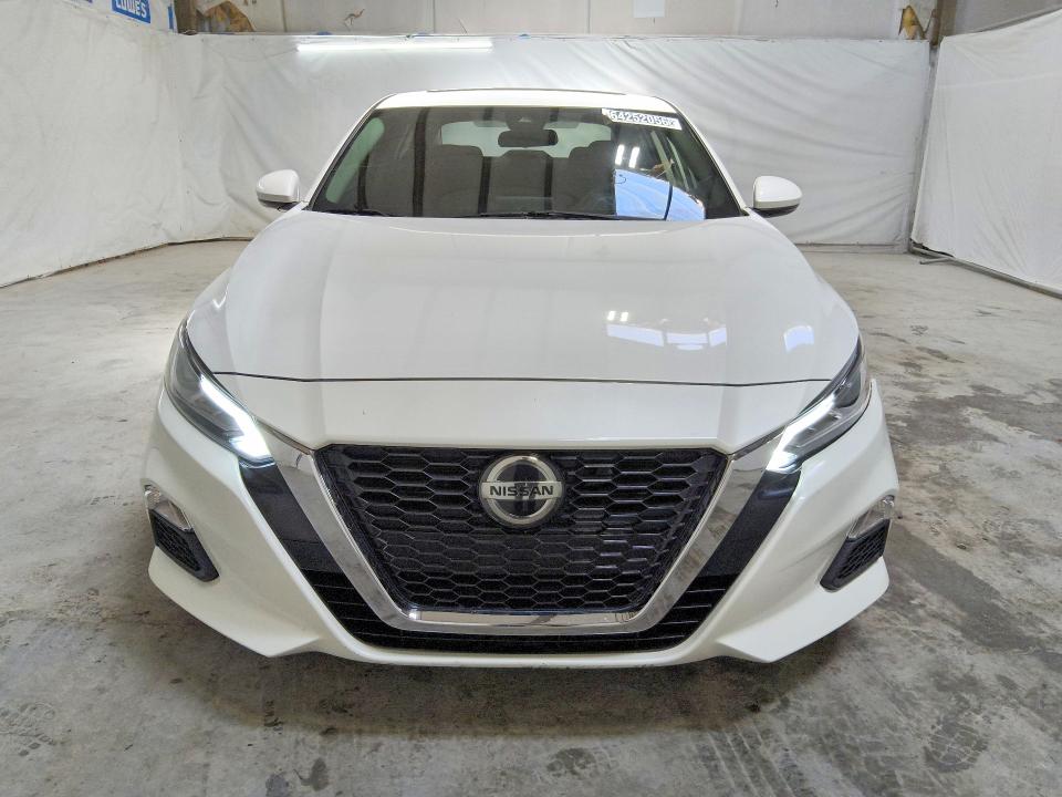 Photo 5 from auction – 2022 NISSAN ALTIMA with VIN 1N4BL4DV0NN362908