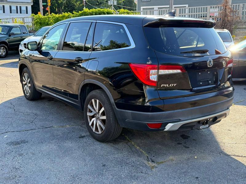 Photo 2 from auction – 2019 HONDA PILOT with VIN 5FNYF6H59KB032969