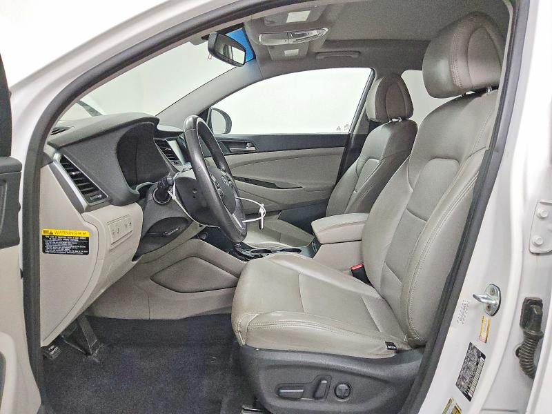 Photo 7 from auction – 2018 HYUNDAI TUCSON with VIN KM8J33A22JU809499