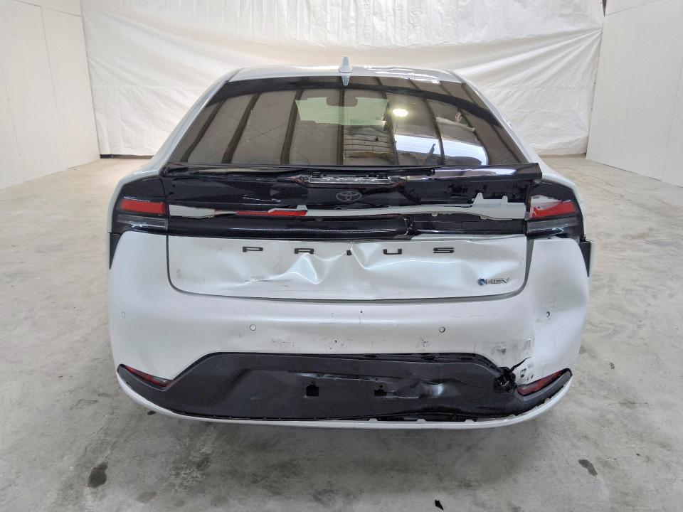 Photo 6 from auction – 2024 TOYOTA PRIUS with VIN JTDACAAU2R3025495
