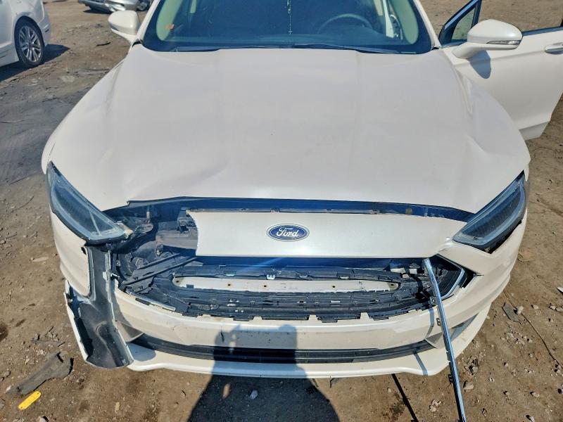 Photo 11 from auction – 2017 FORD FUSION with VIN 3FA6P0HD9HR311635