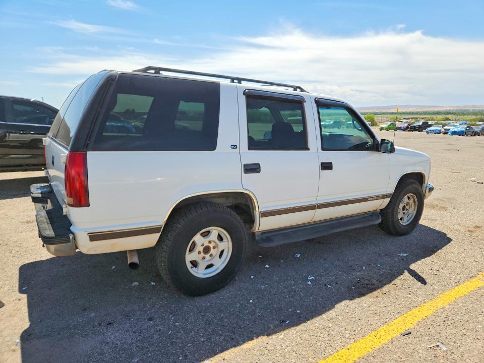 Photo 3 from auction – 1998 GMC YUKON with VIN 1GKEK13RXWJ701359