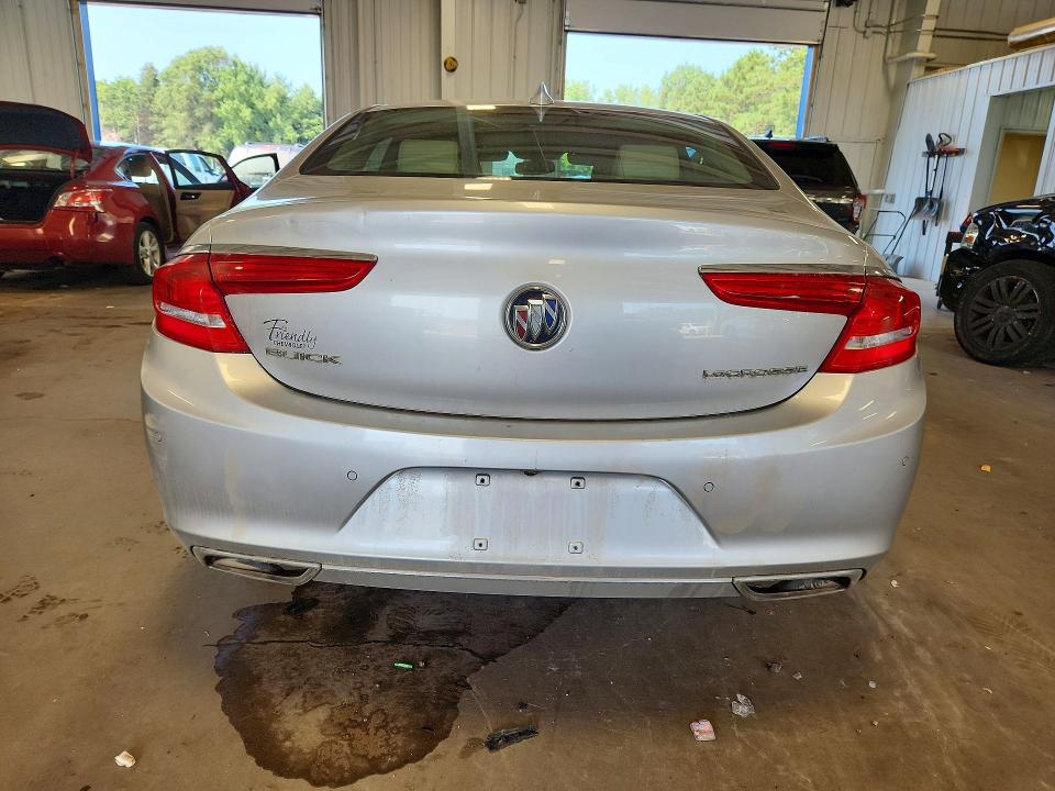 Photo 6 from auction – 2017 BUICK LACROSSE with VIN 1G4ZP5SS5HU179697