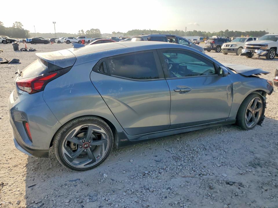 Photo 3 from auction – 2019 HYUNDAI VELOSTER with VIN KMHTH6AB6KU015392